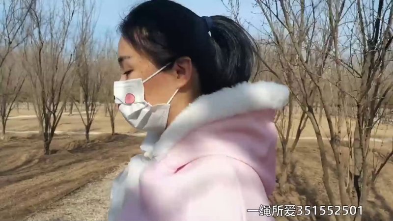 一绳所爱 女絯一直想出来玩捆绑，今天如愿了