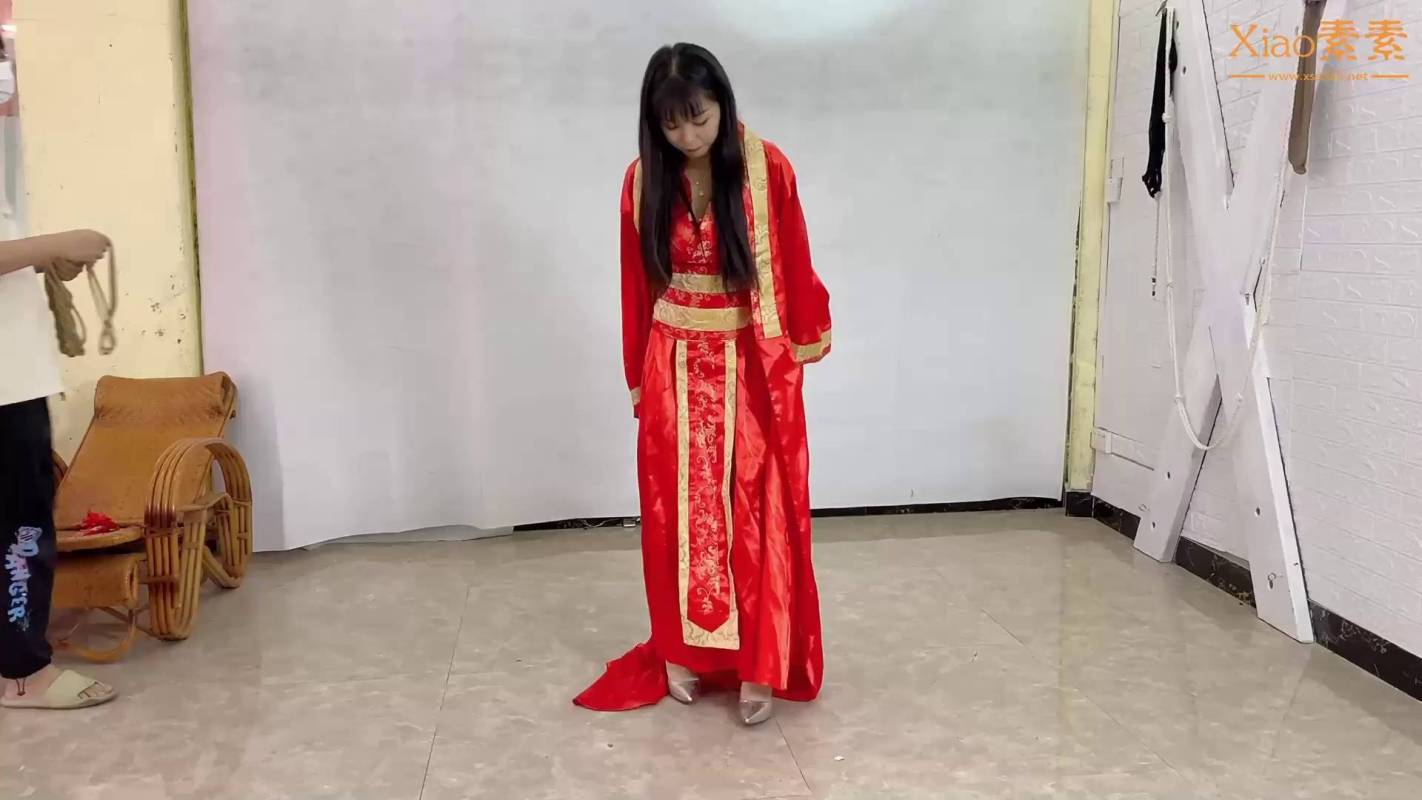 xiao素素原创工作室新作之最美红涩礼服新娘- 杜觜，吊梆！在线看！