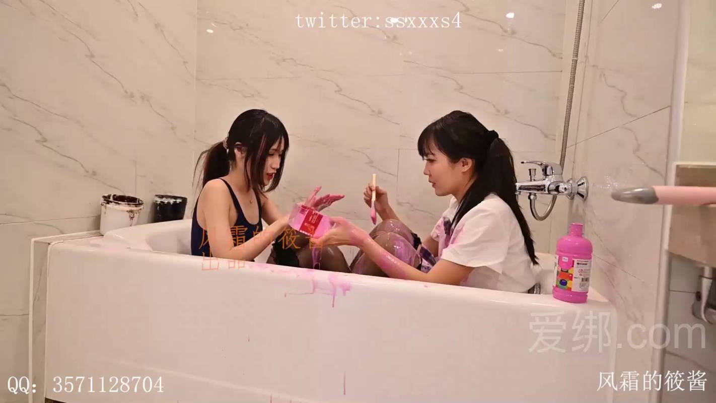 风霜的筱酱绳艺原创新作之jk和si库水小jiejie在浴缸里顽胶水！在线看！