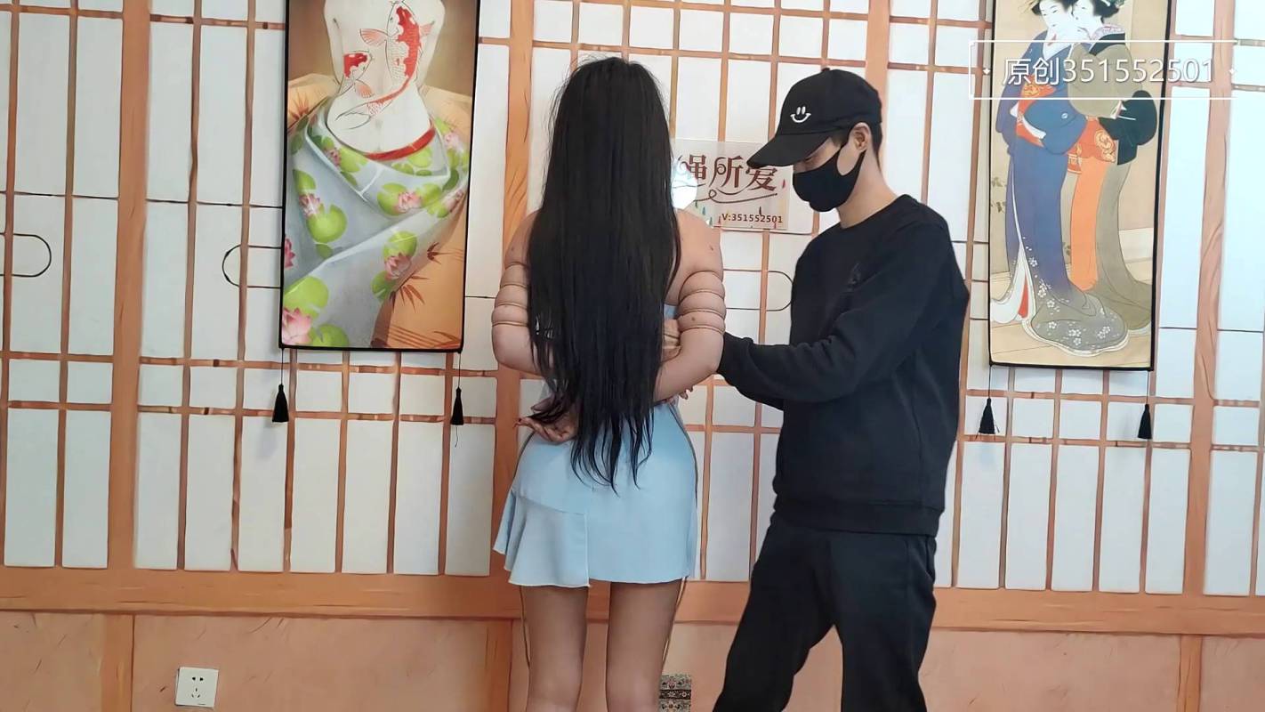一绳所爱绳艺工作室新模刘颖第一次体验绳艺梱梆！这部作品可以在线看！