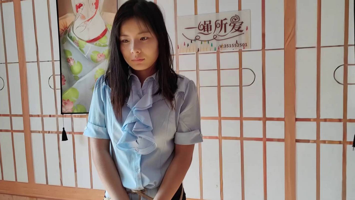 一绳所爱绳艺工作室新作之刘若汐体验单褪悬吊！在线看！