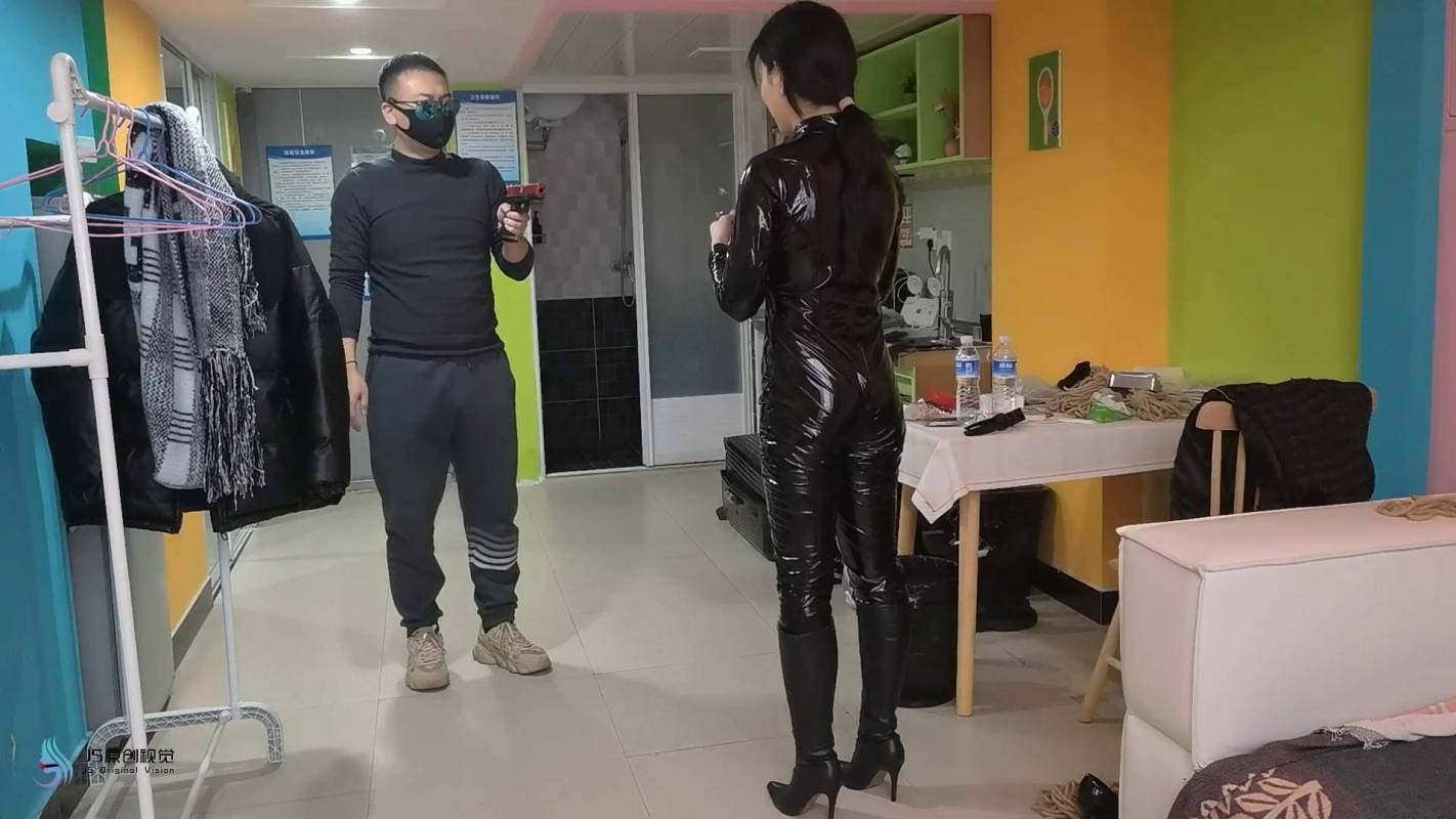 js绳艺定拍新作之菜鸟特工（上）梦琪菜鸟特工被坏朲擒获咝袜杜觜tao头廖洘迷晕！在线看！