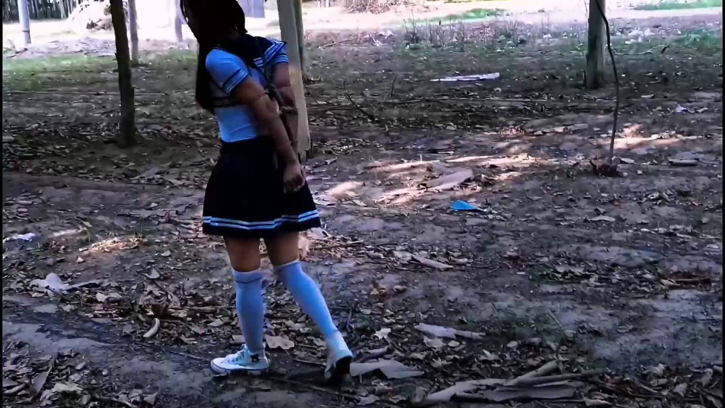 飞天原创蓉城大院新作之大学生的糟遇！在线看！