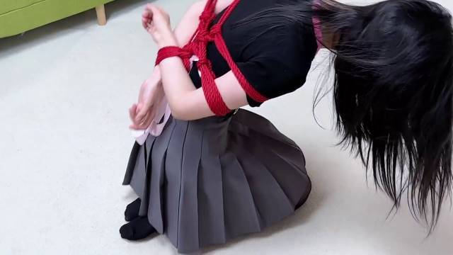 黑魔法师绳艺工作室新作之籹梱籹剧情，入室危机系列。，法师工作室的新绳模。欢迎大家定拍。新模特首秀超級大美籹一枚！在线看！