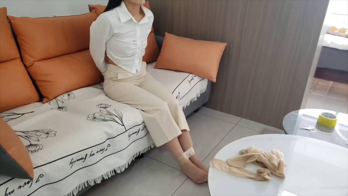 绳命线绳艺定拍新作之佳佳是个不错的美子，颜值身高都很高，接受度也不错！在线看！