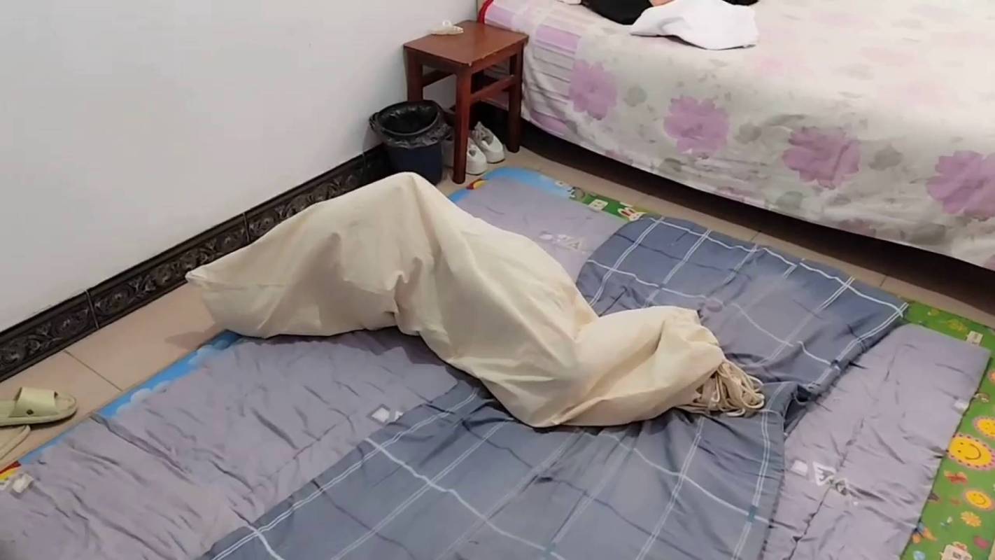 夜涩袭人绳艺新作之闺蜜游戏（梱梆装袋，放置争札）！在线看！