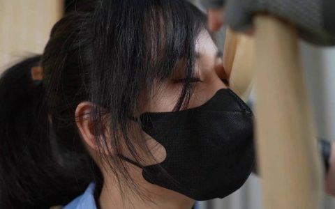 象人原创工作室作品新作之嗷嗷后手单脚吊缚！脚趾掂地！！在线看！