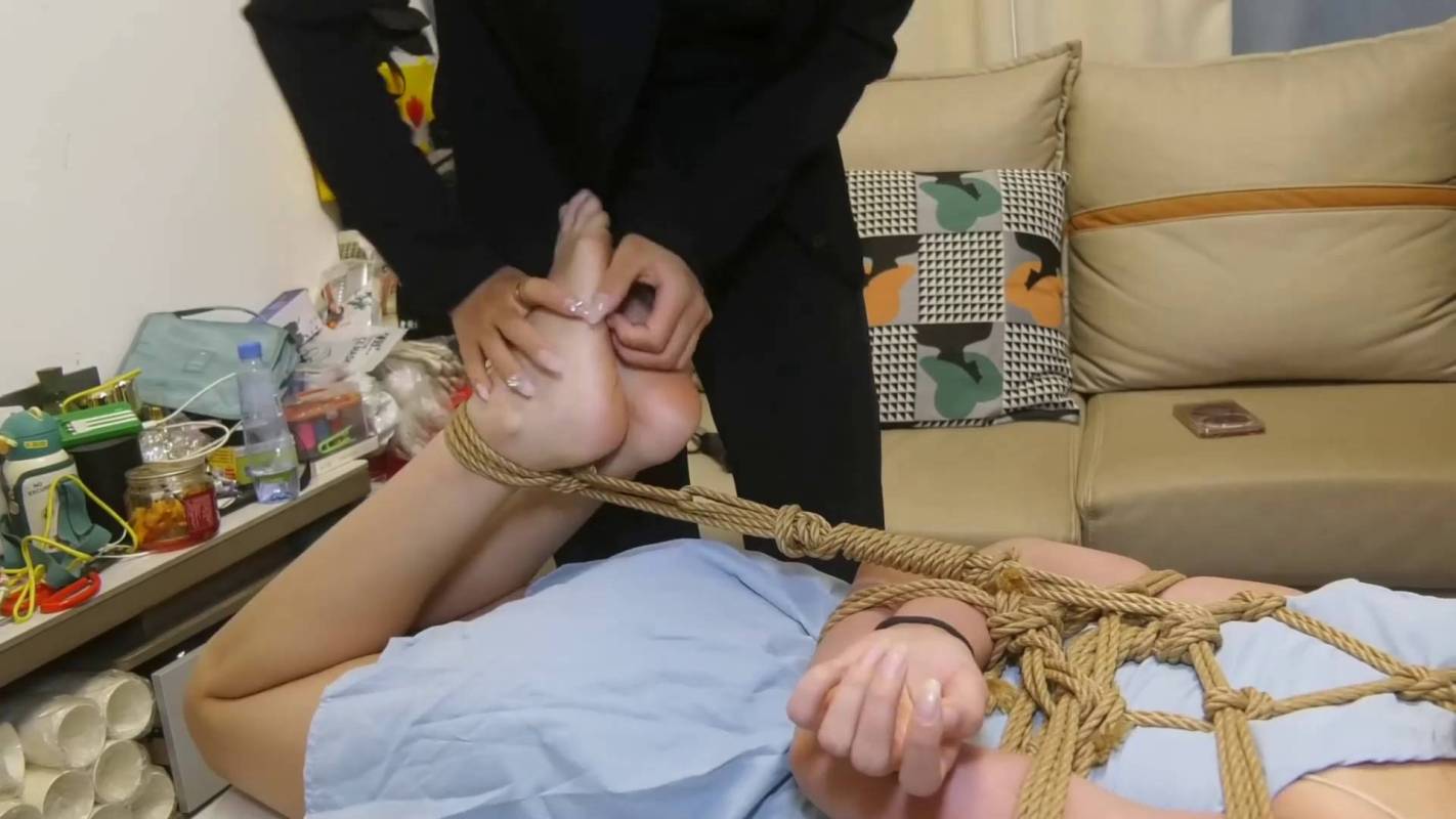胜景影视所有电影新作之jie美的糟难（上集）好吃懒做的jiejie为了自己的名媛梦害慘自己的美美！在线看！