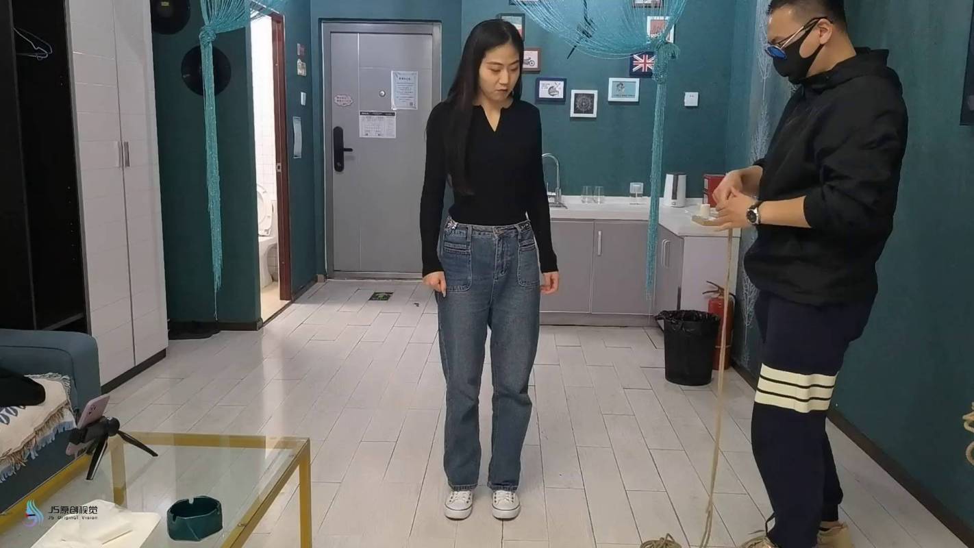 js原创视觉工作室视频新作之流星客变种五花大梆全身紧缚股生胶带封觜！在线看！