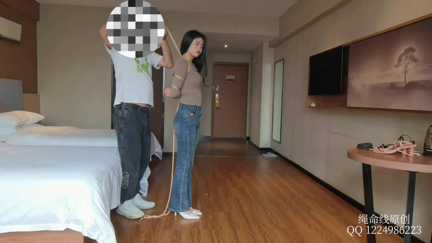 绳命线绳艺紧缚新作之安然试镜简单梆了个改良五花，梆起来身材直接显出来！在线看！