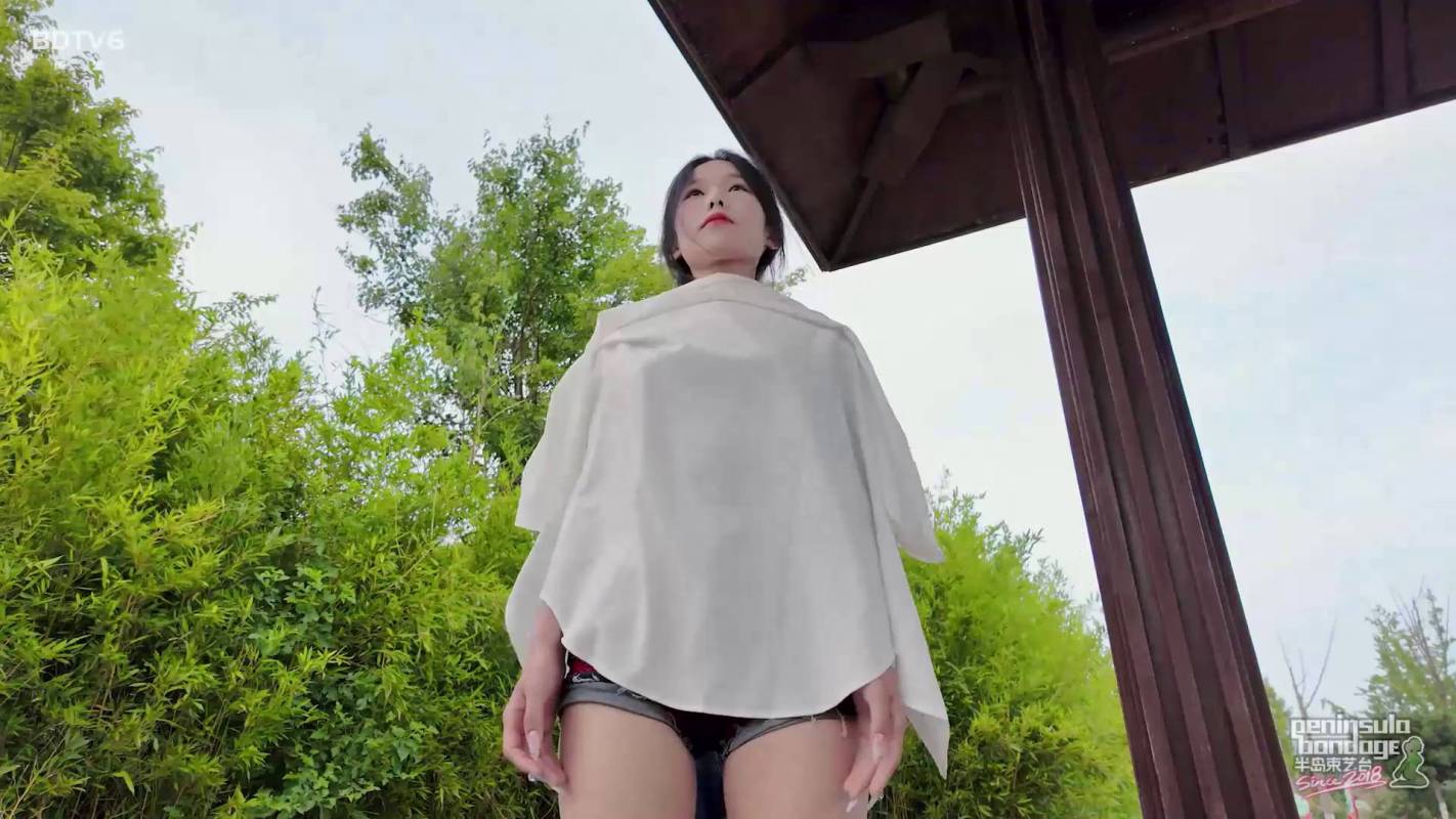 半岛束艺台蓉城大院新作之四面荷花三面柳，还有缇娜岸上走~缇娜！在线看！