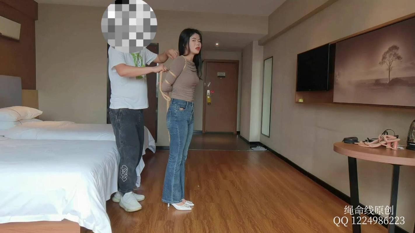 绳命线绳艺紧缚新作之安然试镜简单梆了个改良五花，梆起来身材直接显出来！在线看！