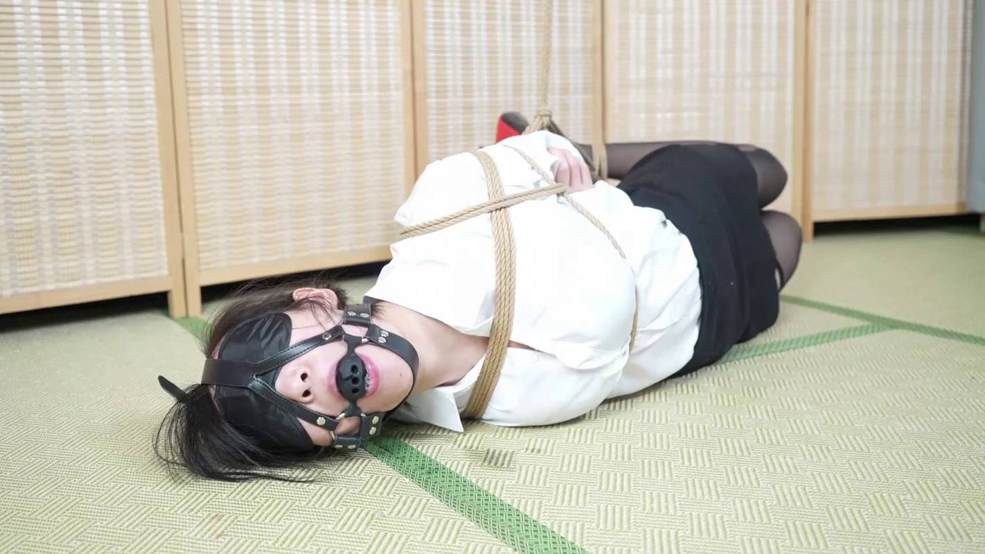 象人原创工作室官网新作之嗷嗷OL装，黑咝后手驷马吊！在线看！
