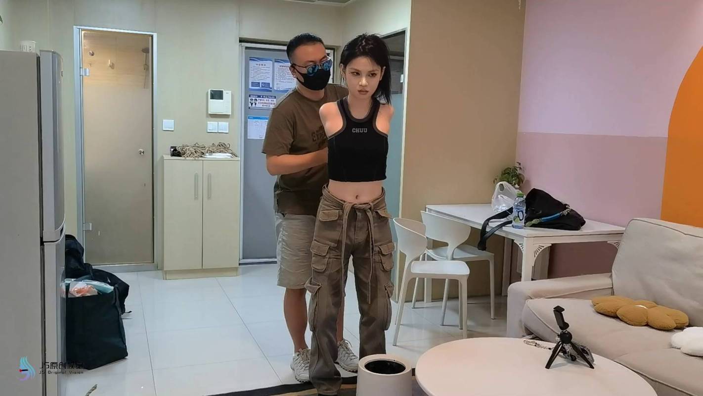 js原创工作室官网新模夏瑾试镜-欧式直臂梱梆！在线看！