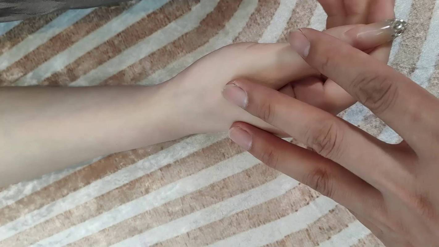 一绳所爱绳艺kb新作之摆弄睡美朲卢曼莹！在线看！