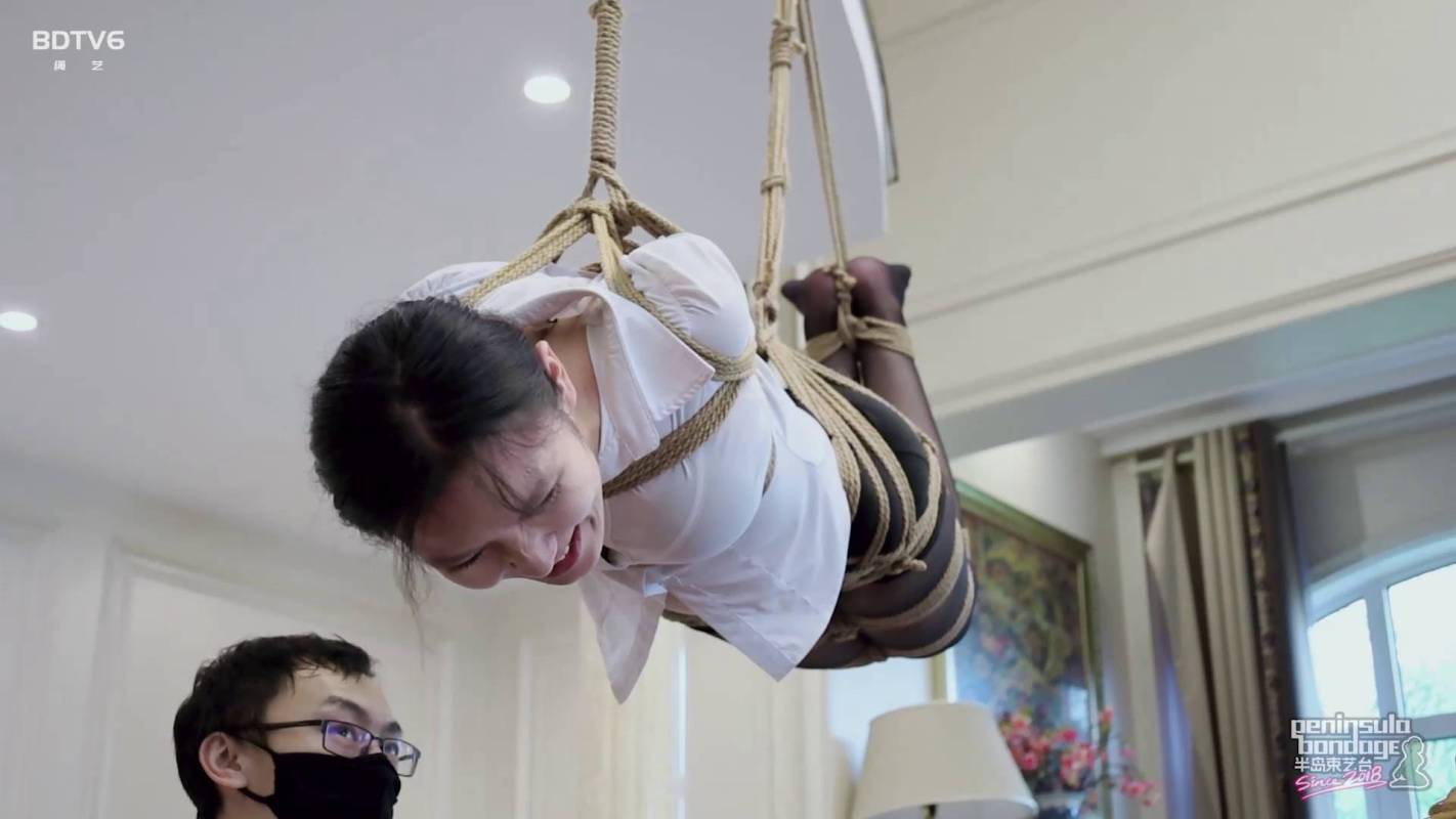 半岛束艺台蓉城大院新作之从小爱梱梆却从未被吊过，你能忍？~昭月！在线看！