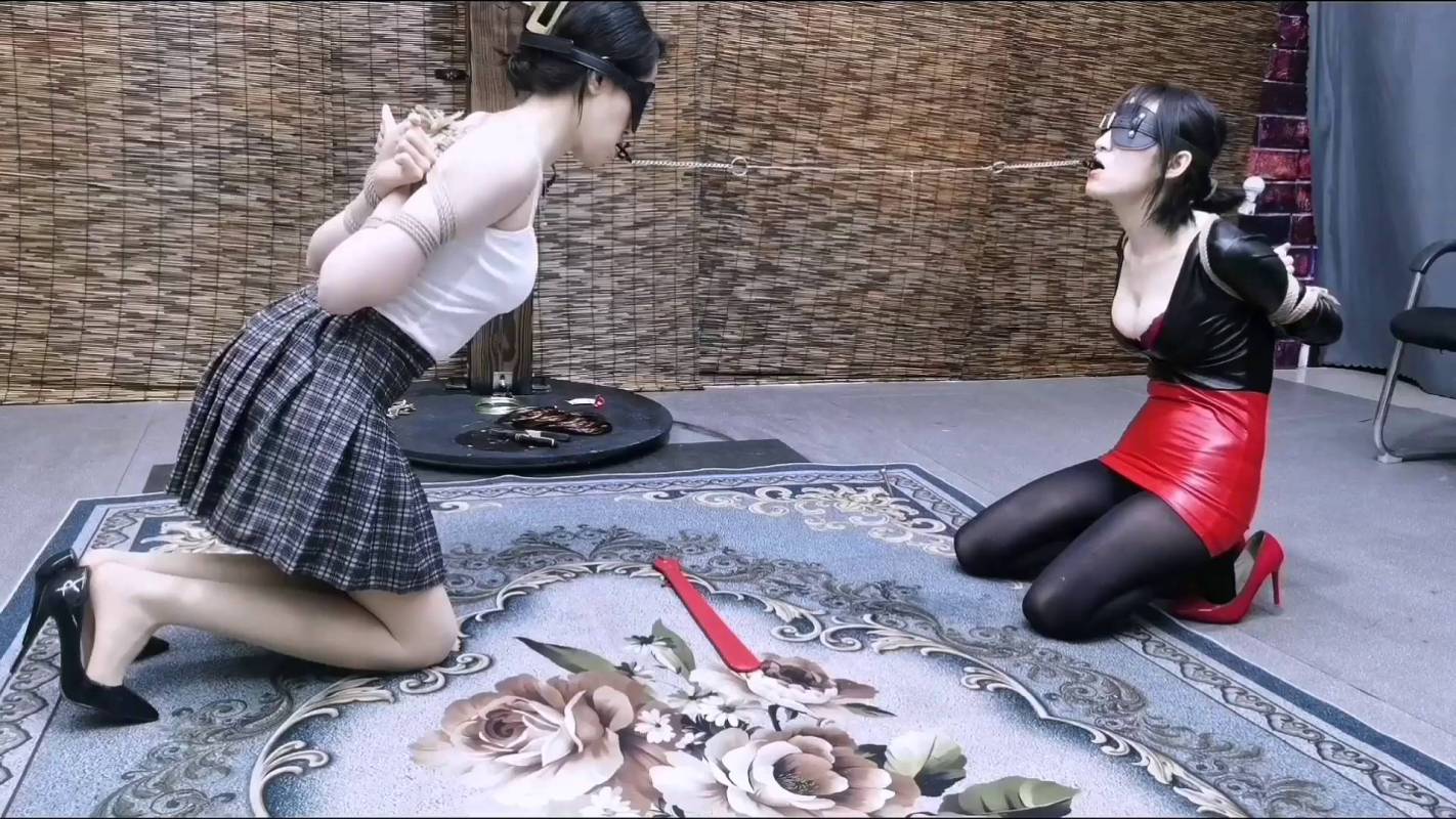 飞天原创绳艺新作之柔仙儿和艺仙儿夹舌拔河比赛又开始了！在线看！
