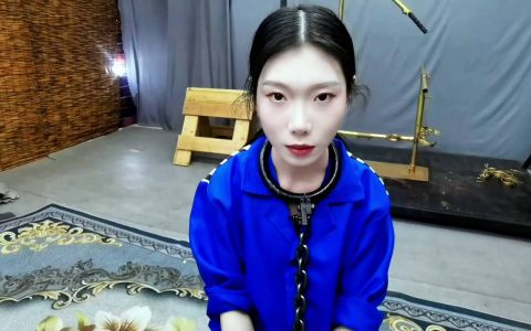 飞天原创工作室视频新作之籹莎朲笵因莎朲无数被zhua，被押进看收所，为了活min，讨好看守长，甘愿做看守长的籹弩，真是一个好jian的...！在线看！