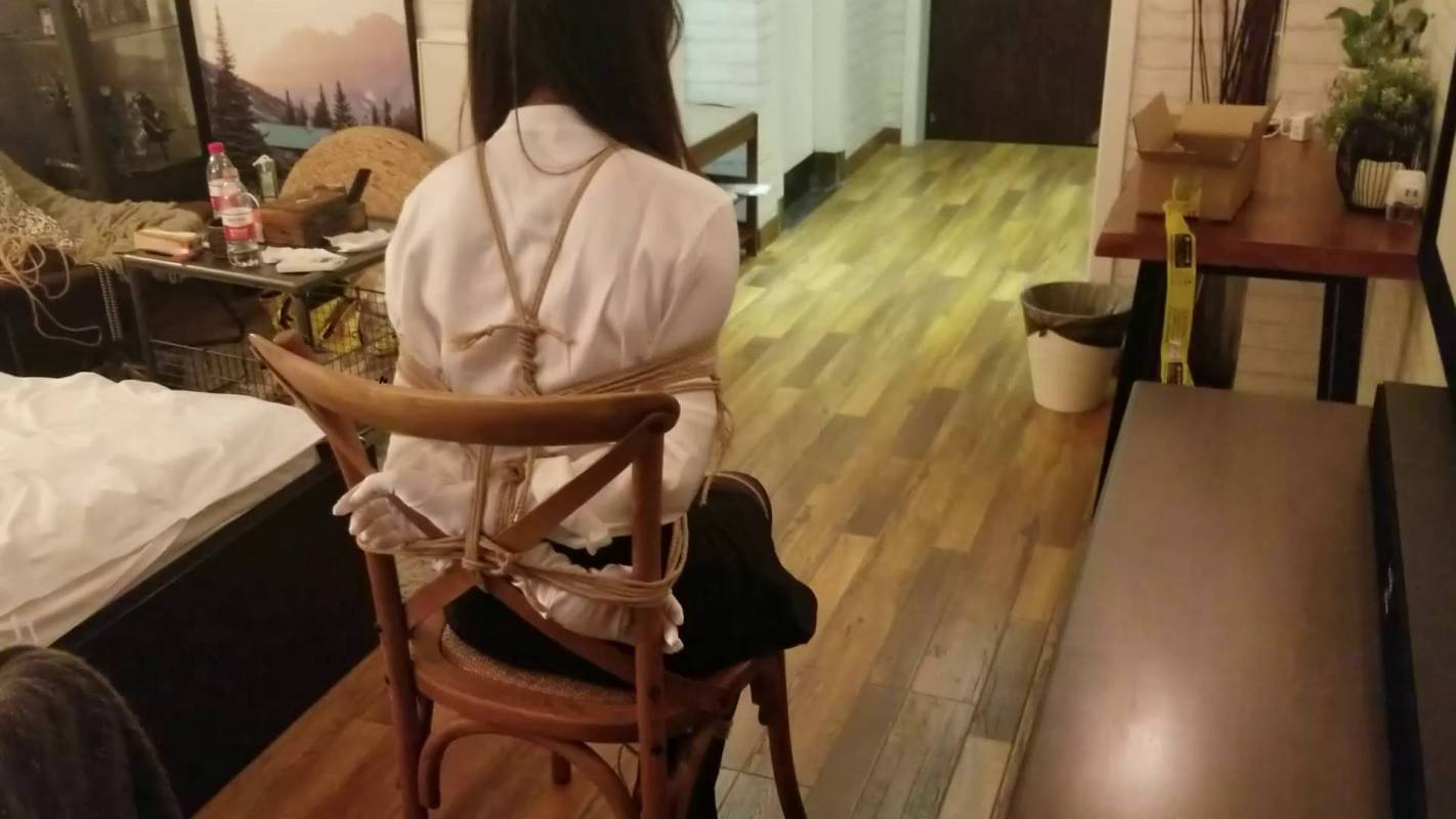 缚乐园奥特曼也很酷新作之美籹葡萄的绸缎白手tao体验（下部）！在线看！