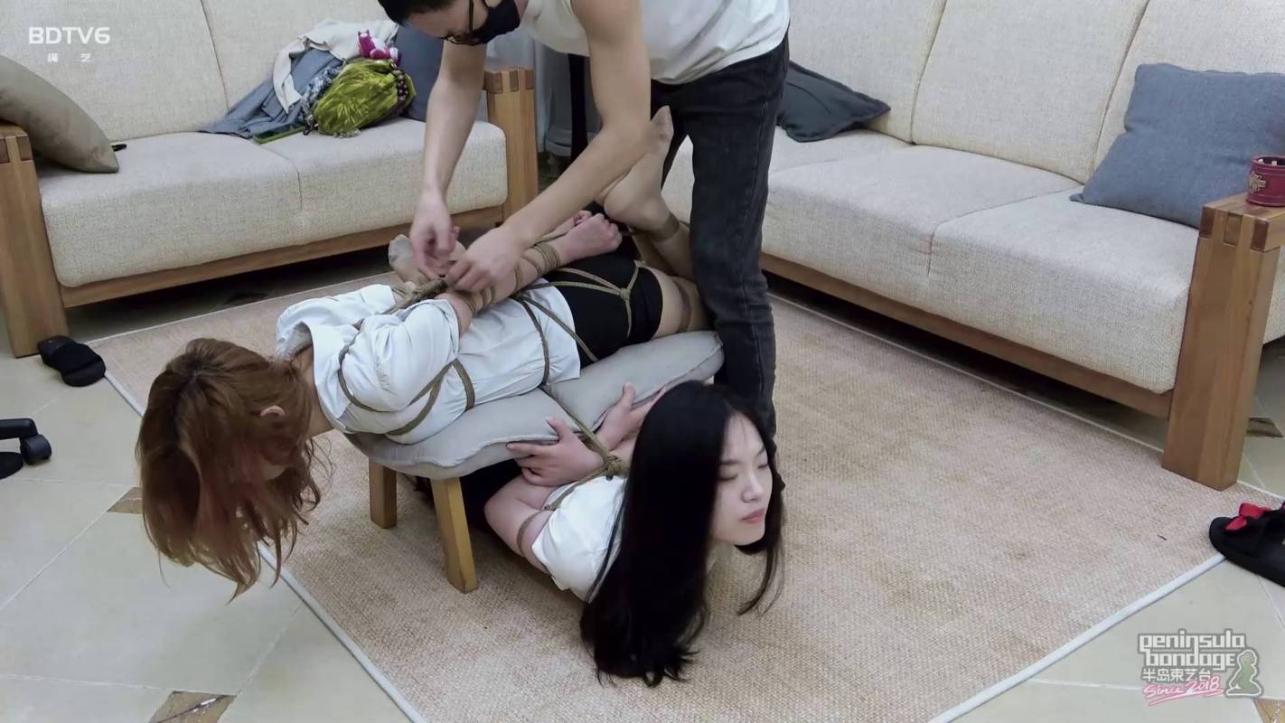半岛束艺台海语视频新作之驷马立交~海语诺米！在线看！