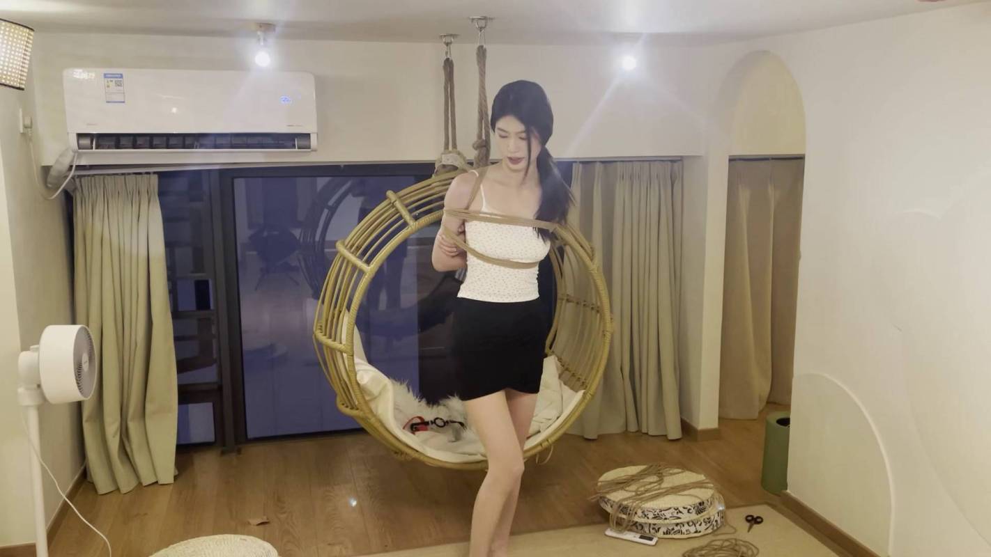 缚乐园奥特曼也很酷新作之爱笑的舞蹈生二次出境柜缚梱梆放置一小时！在线看！