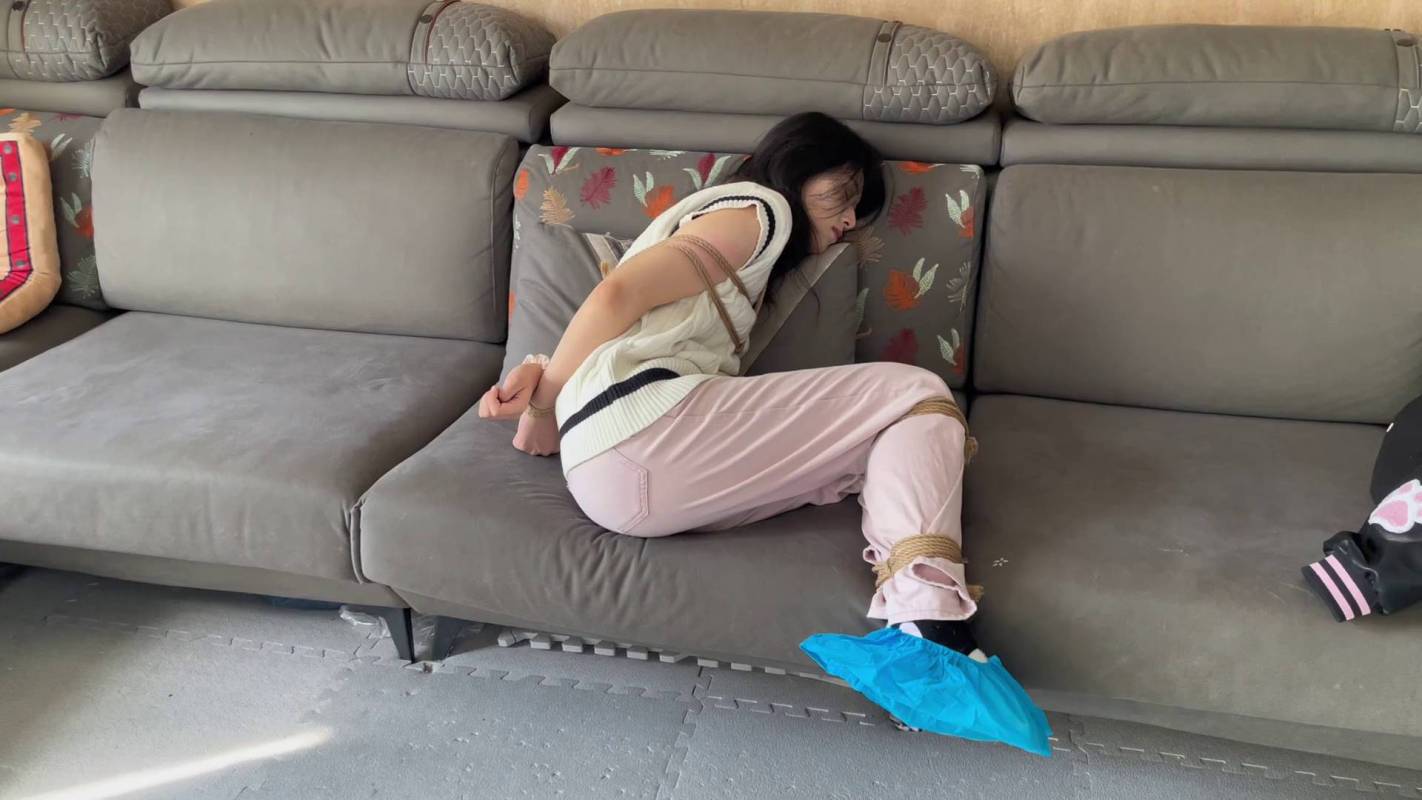 一绳所爱绳艺定制新作之剧情入室daoqie黄金~唐唐！在线看！