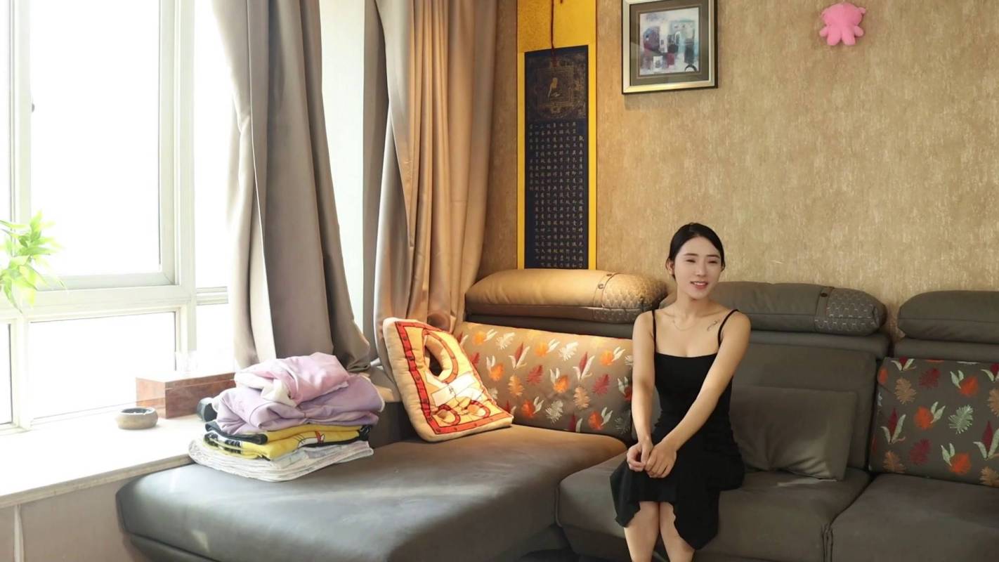 逍遥工作室视频集锦新作之BGM若琳首相亲！在线看！