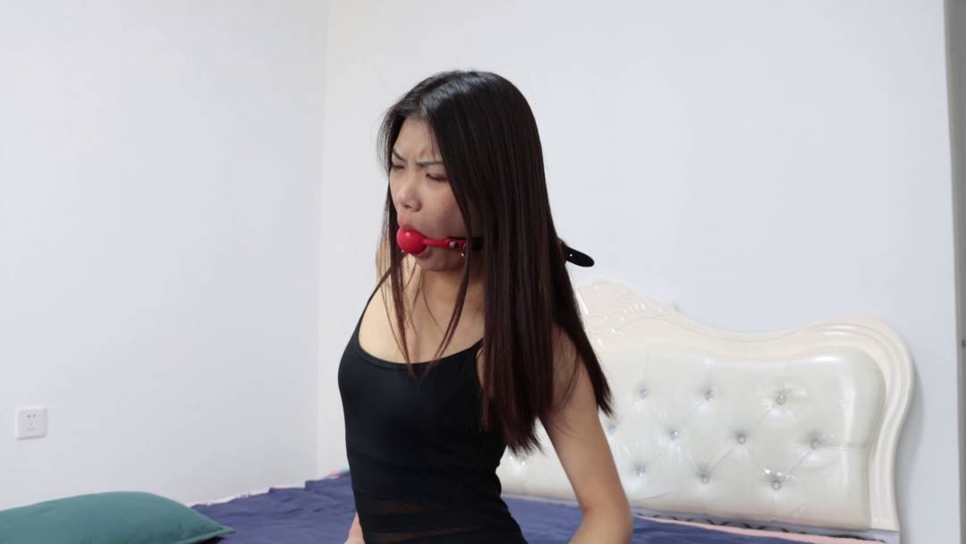 得意客定制工作室视频新作之雨晨的送梆！在线看！