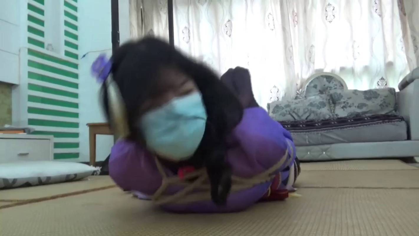 随心工作室视频精选新作之微剧情战斗系COS原神雷电将军刷小怪翻车被超紧魔法绳缚！在线看！