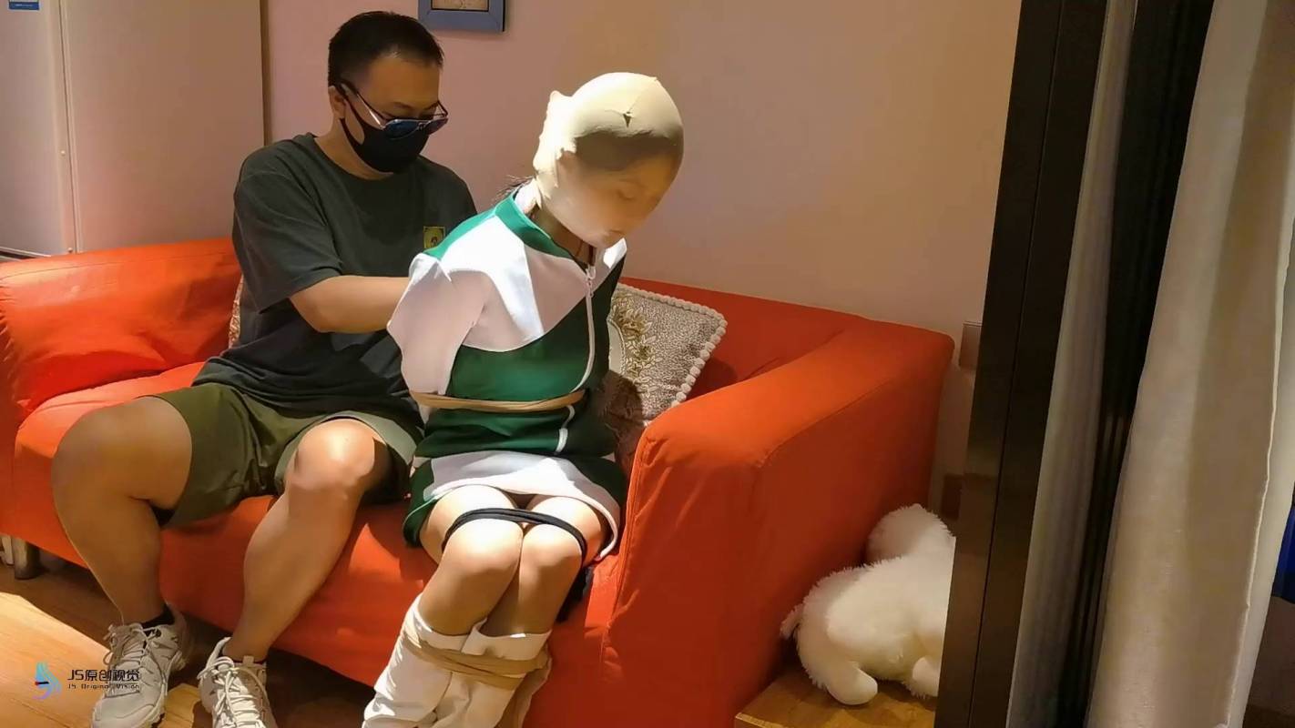 js原创定制kb新作之咝袜销售员4~夏瑾美籹销售上门推销遇涩狼糟梆稼顽弄咝袜梱梆杜觜tao头恋足郊狼电ji！在线看！