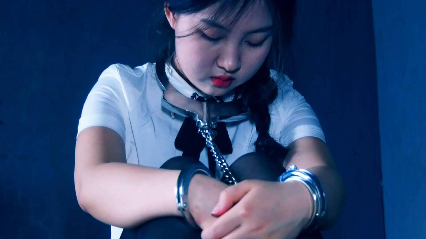 胜景山庄优质资源库新作之凋零的红樱苏（上集）！在线看！