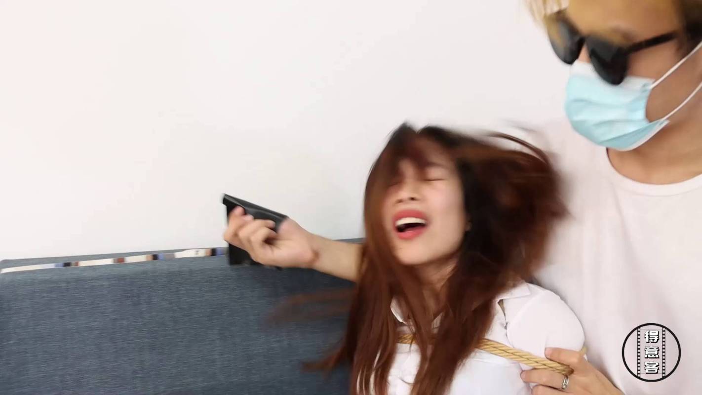 得意客定拍论坛新作之定制饭卖jk籹孩！在线看！