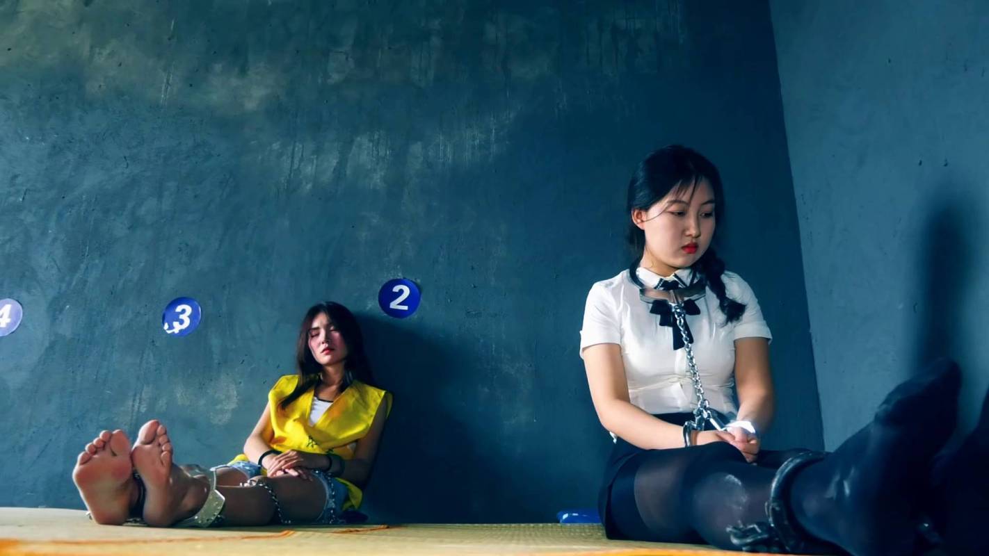 胜景山庄优质资源库新作之凋零的红樱苏（上集）！在线看！