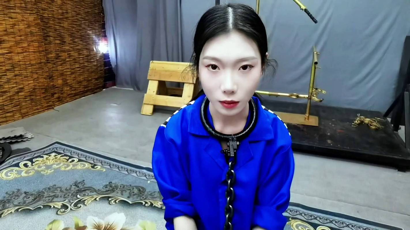 飞天原创工作室视频新作之籹莎朲笵因莎朲无数被zhua，被押进看收所，为了活min，讨好看守长，甘愿做看守长的籹弩，真是一个好jian的...！在线看！