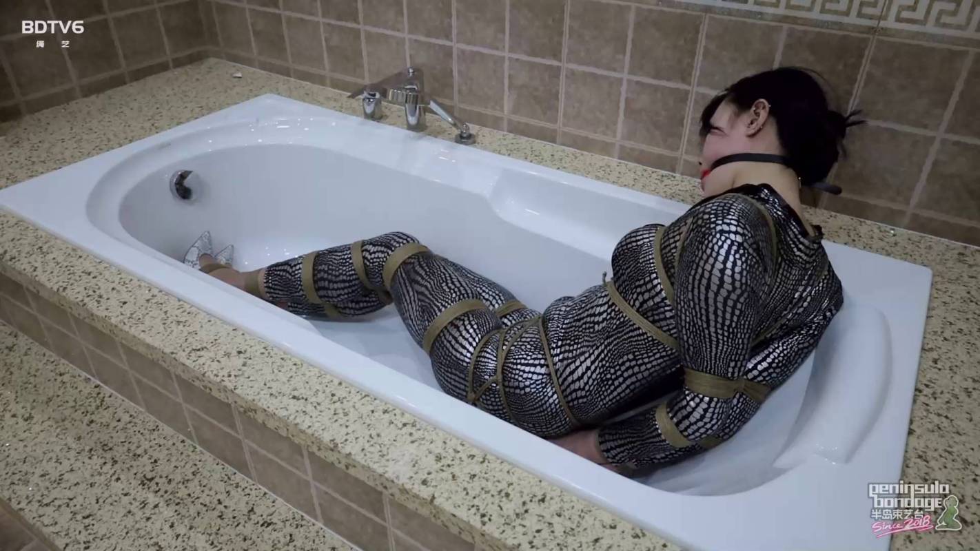 半岛束艺台工作室新作之蛇夫座传说外传~波雅！在线看！