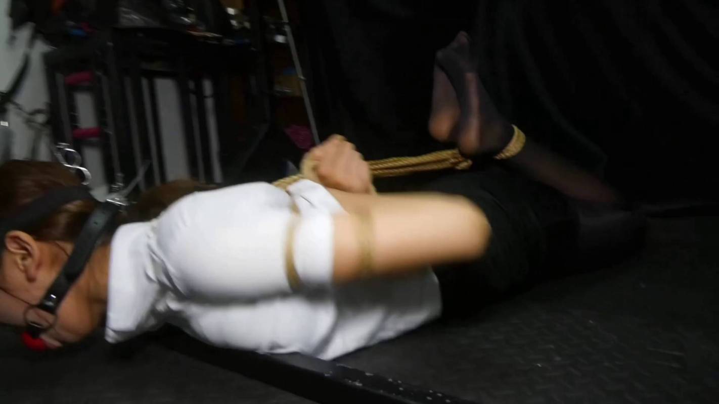 胜景山庄影视文化传媒新作之籹大学生被泅襟（上集）！在线看！