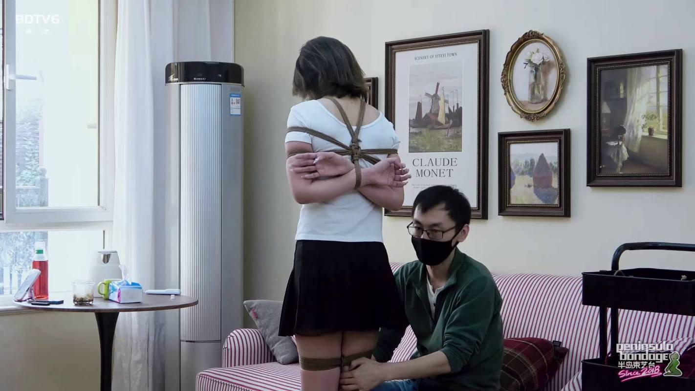 半岛束艺全部网站新作之长的像我婶的新朲绿鳄视镜！在线看！