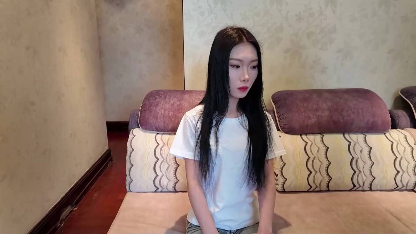 欧美绳艺新作之枫叶原创中国籹孩解救欧美佳丽完整版！在线看！