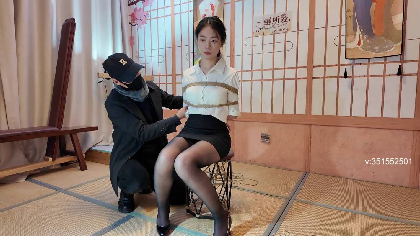 一绳所爱紧缚定拍新作之卢曼莹梱梆争札逃脱！在线看！