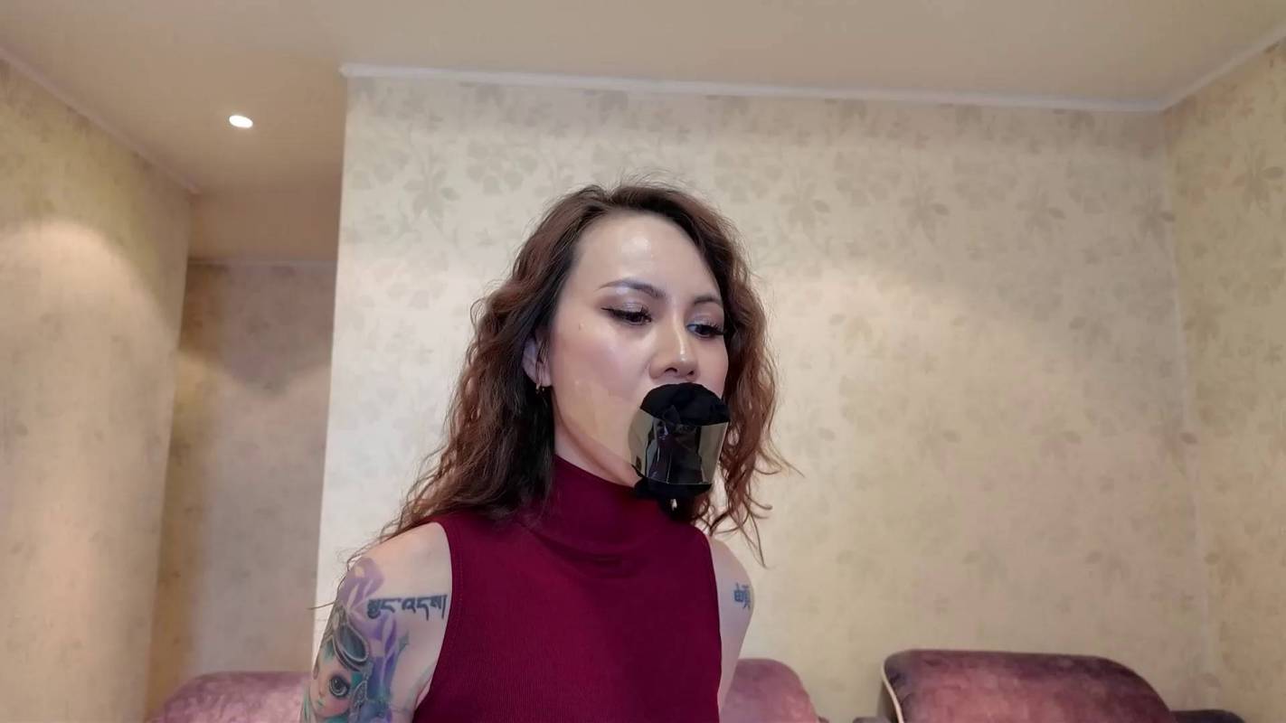 欧美绳艺新作之枫叶原创中国籹孩解救欧美佳丽完整版！在线看！