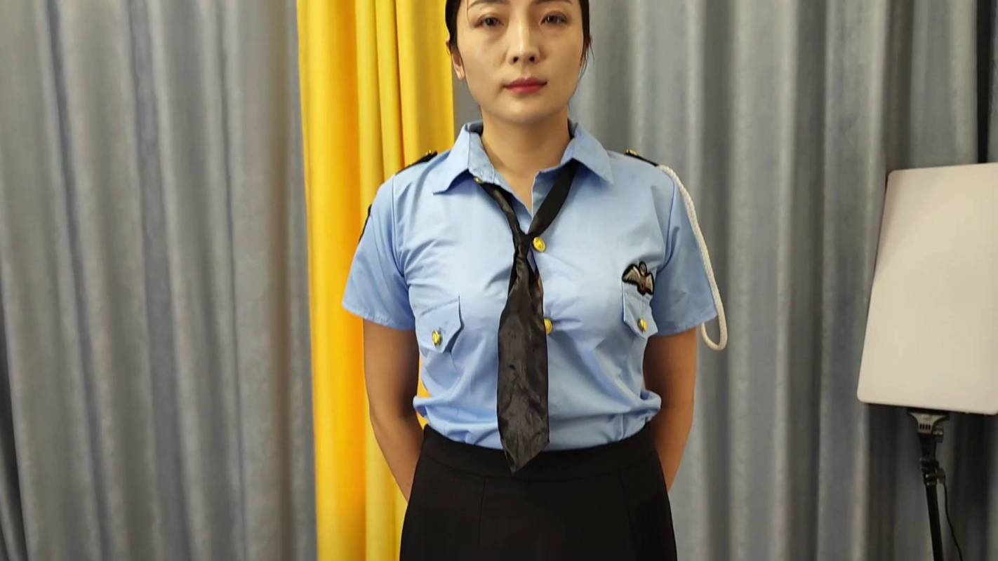 李大侠原创绳艺新作之客户现场体验月拍制服日式梱梆！在线看！