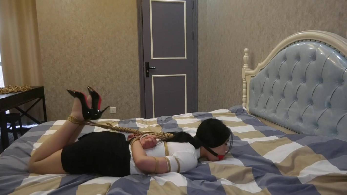 胜景影视工作室绳艺捆绑字母圈视频酒吧里的廖洘籹仆！在线看！