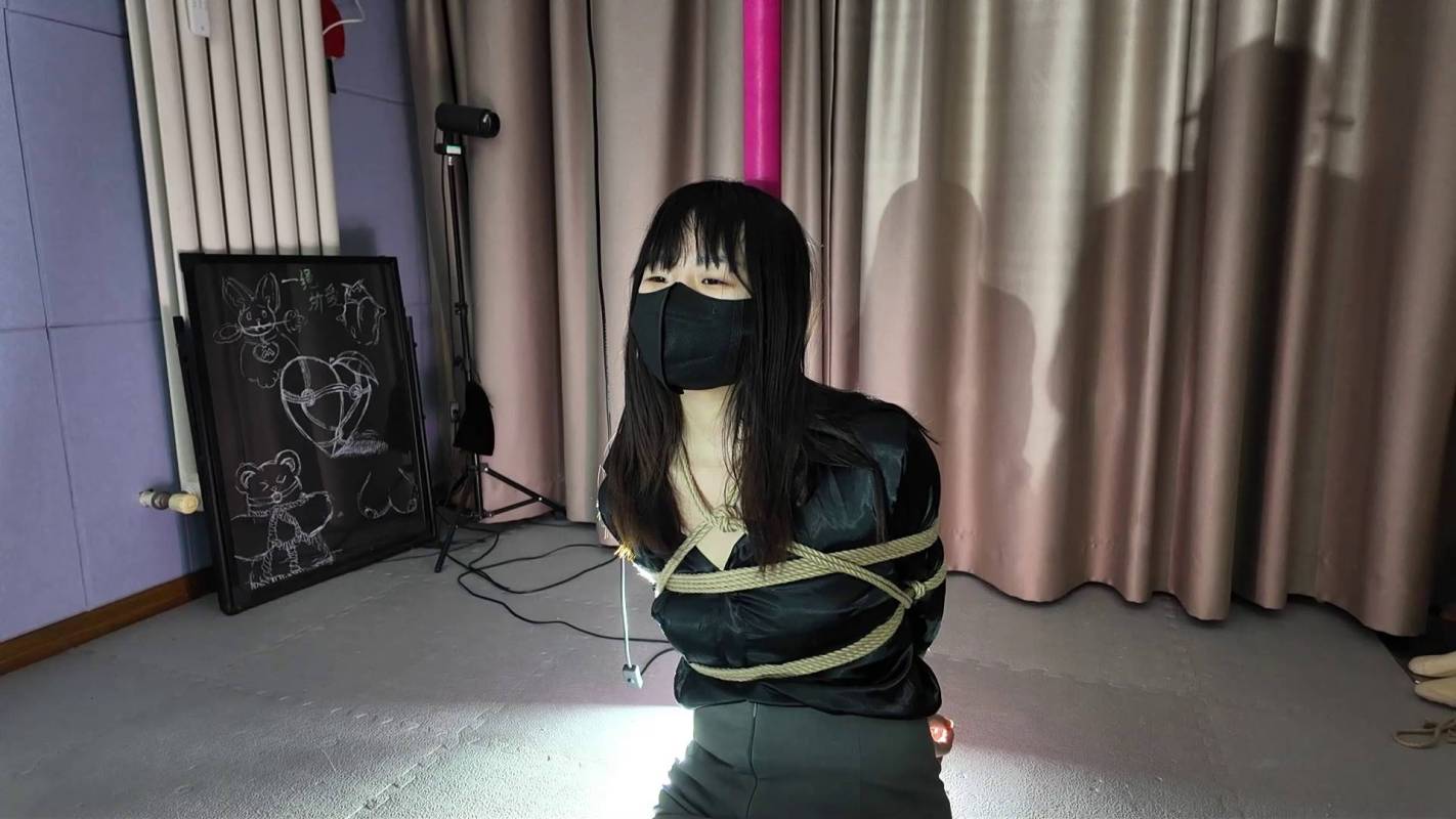 一绳所爱绳艺定拍新作之凉玥和我聊绳艺！在线看！