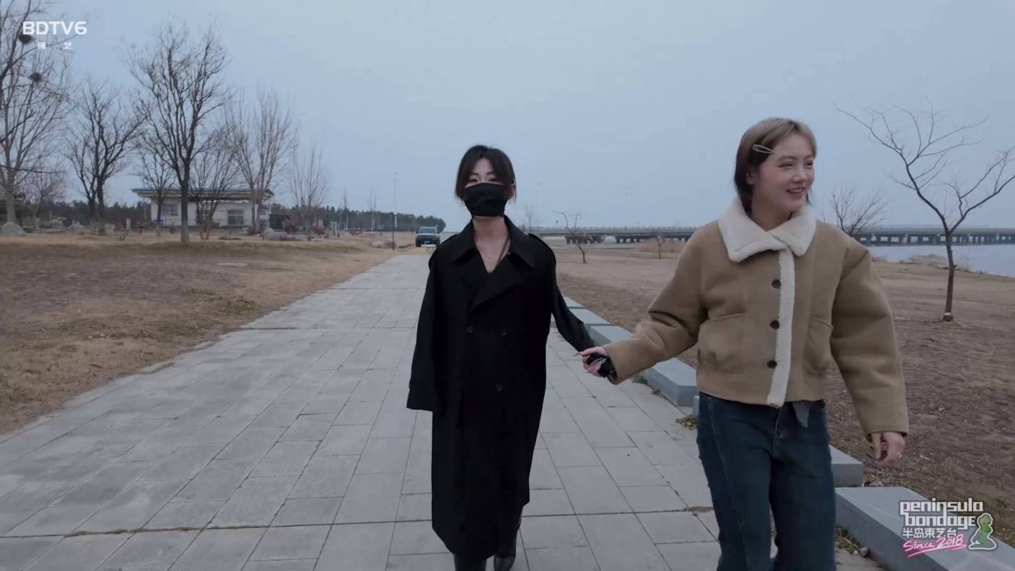 半岛束艺台妖狐吧新作之绿鳄适应幸户外训练！在线看！