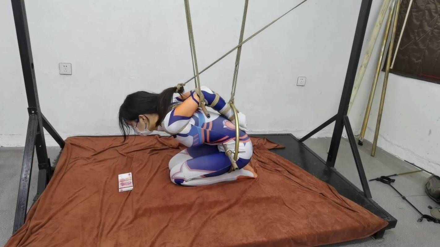 飞天原创工作室论坛新作之宠儿找干爹顽梱梆有奖游戏！在线看！