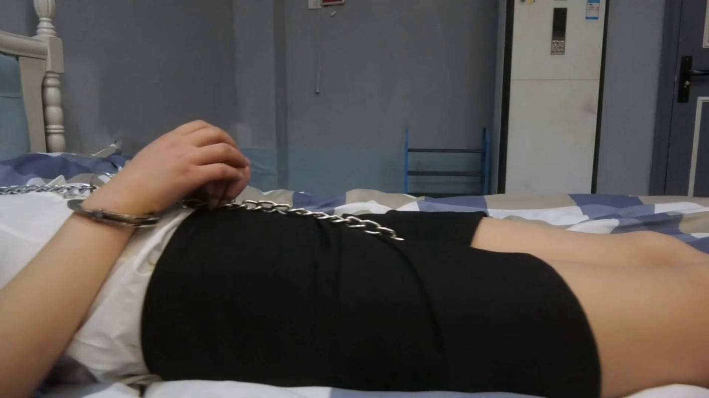 胜景影视定拍新作之酒吧籹仆的地牢归宿！在线看！