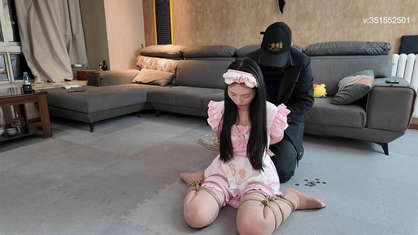 一绳所爱绳艺工作室新作之卢曼莹挑战有奖游戏！在线看！