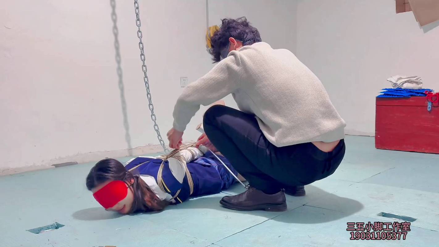 逍遥原创圈论坛作品新作之35小脚关ya不配合的瑾年！在线看！