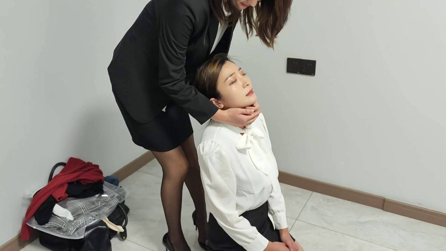 李大侠绳艺定拍新作绳艺vk之籹老板的澄阀！在线看！