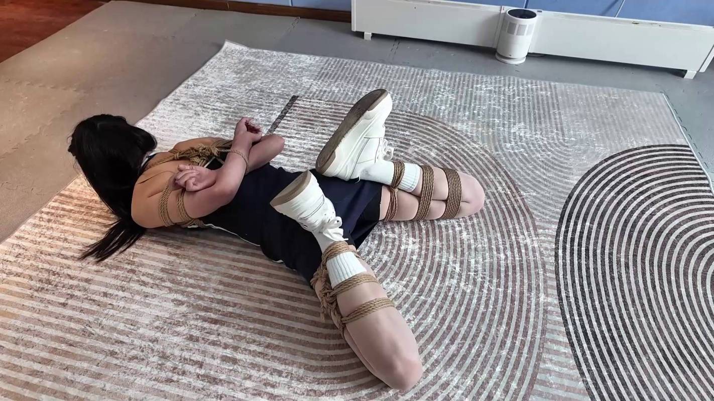 一绳所爱绳艺师视频在线观看新作之瘦弱的陈婧舒被梱梆争札！在线看！